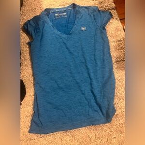 Ariat tek v neck blue shirt sleeves size medium